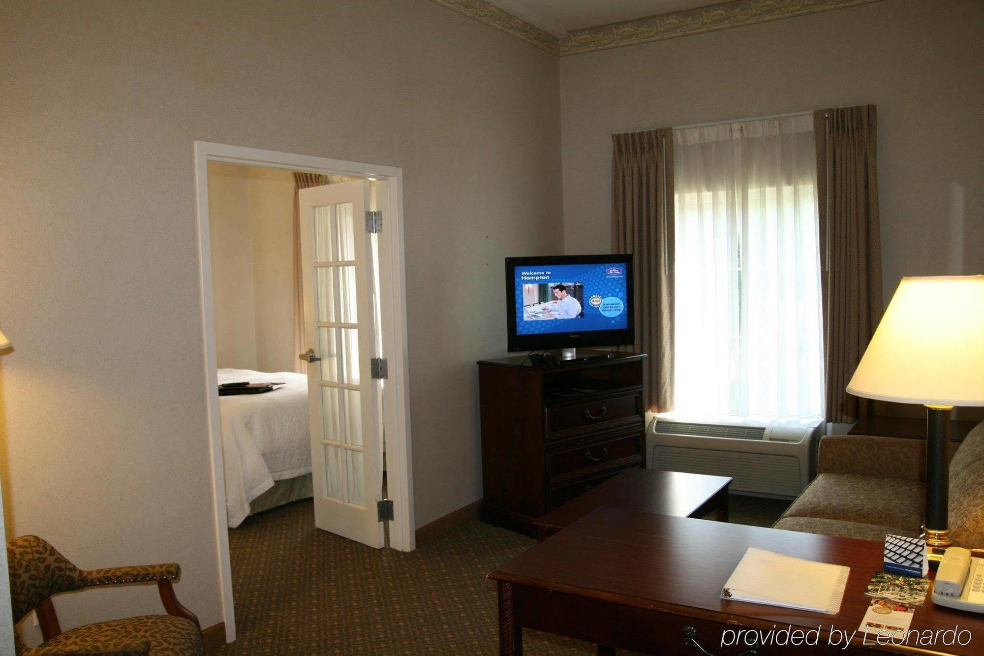 Hotel Hampton & Middletown